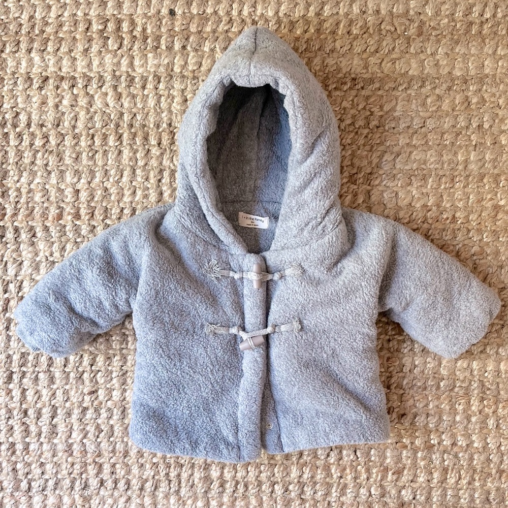 ☁️1+ in the family jacket